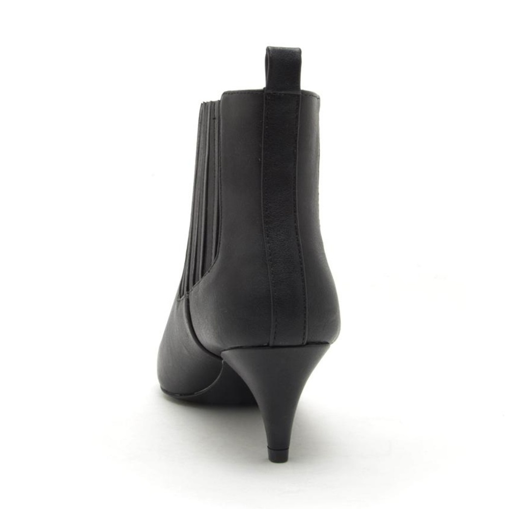 NWT QUPID Low Heel Vegan Leather Ruched Bootie - Picture 4 of 5